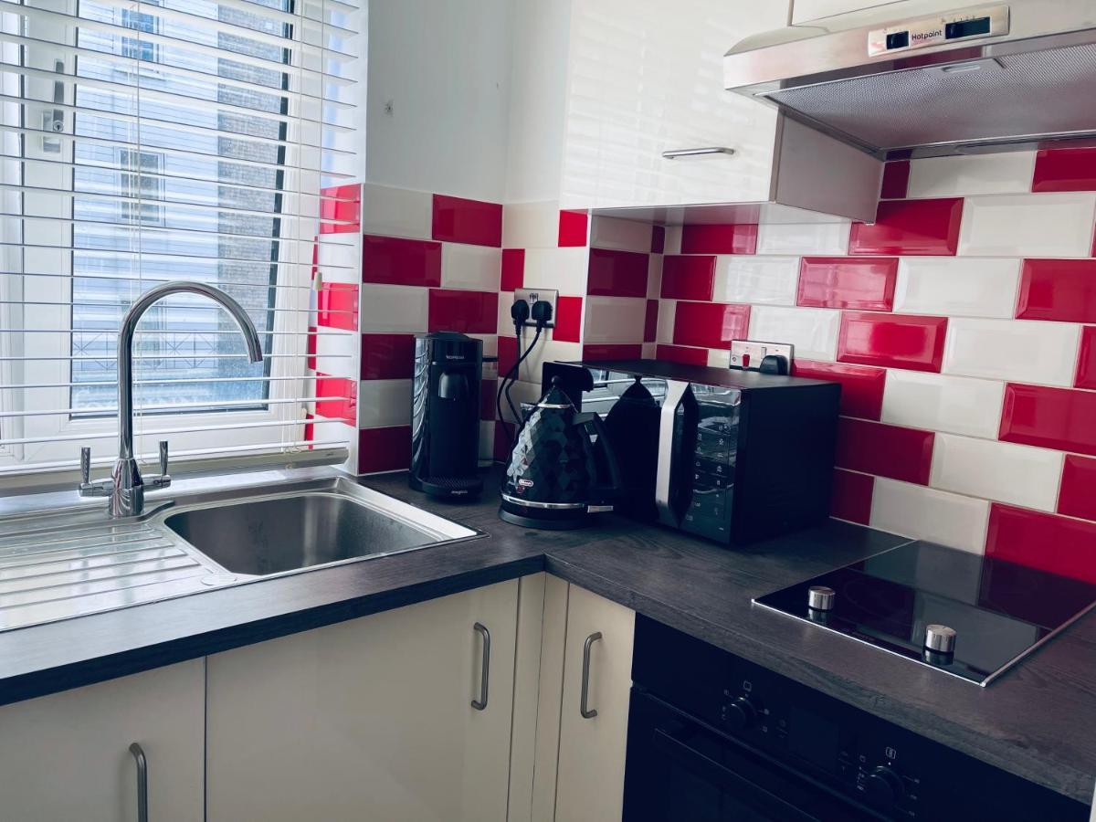 Central London Stylish Newly Decorated Studio Flat Экстерьер фото